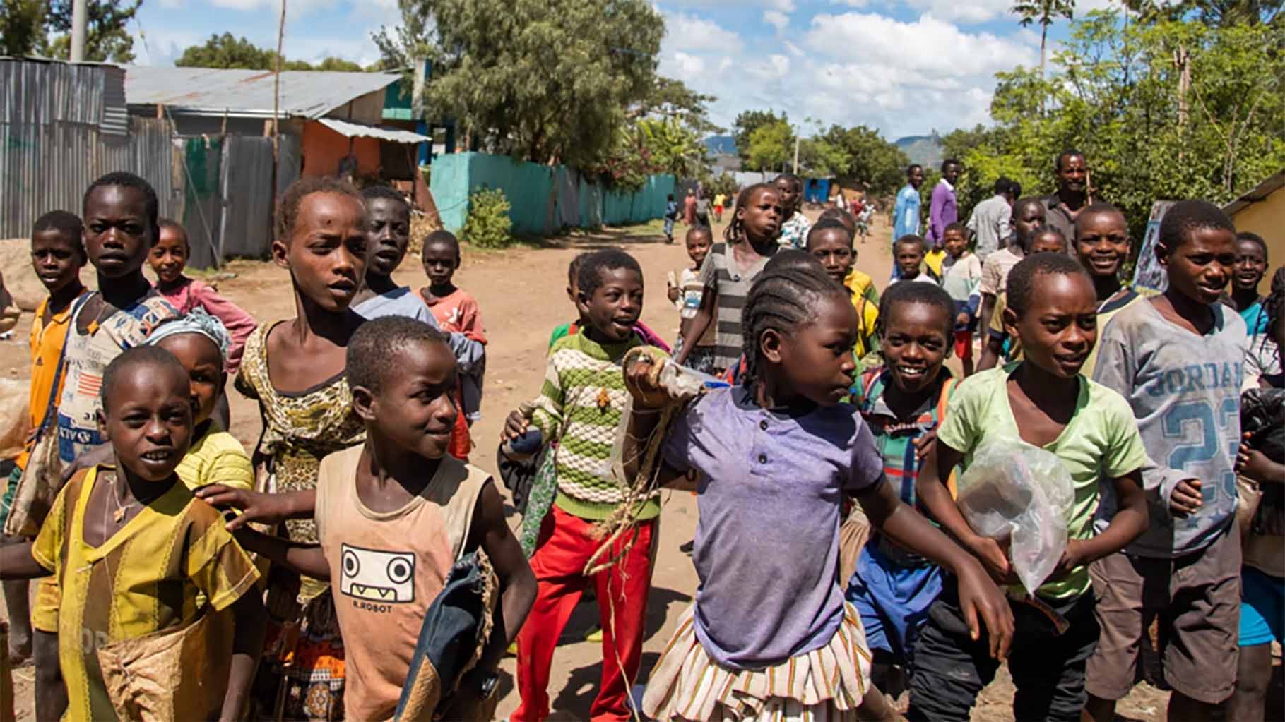 Children leaving school in Ale, Ethiopia. Taylor Wilcox, Unsplash.
